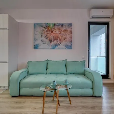 Inspiration Station - My Joyful, Cosy&inviting - Smart Thermostat - Private Parking - Ior Park - Long Term Price Cuts 公寓 布加勒斯特