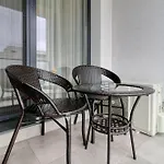 Inspiration Station - My Joyful, Cosy&inviting - Smart Thermostat - Private Parking - Ior Park - Long Term Price Cuts *