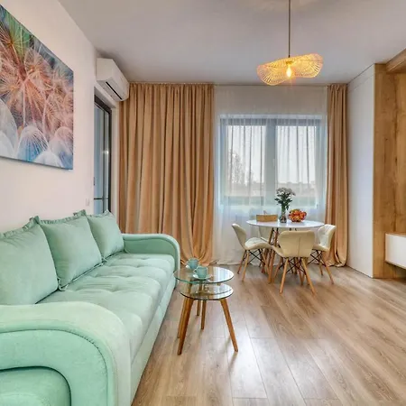 Inspiration Station - My Joyful, Cosy&inviting - Smart Thermostat - Private Parking - Ior Park - Long Term Price Cuts Appartement *