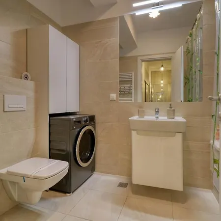 Appartamento Inspiration Station - My Joyful, Cosy&inviting - Smart Thermostat - Private Parking - Ior Park - Long Term Price Cuts Bucarest