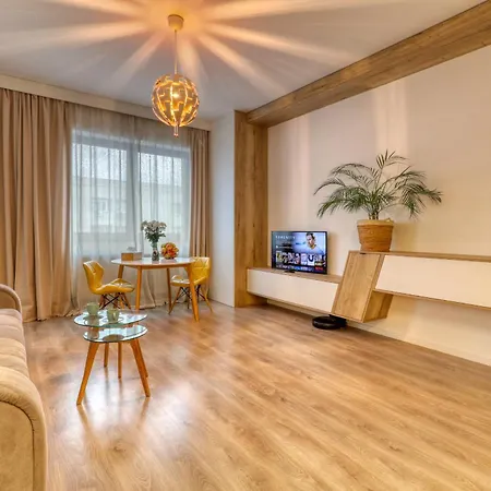 Inspiration Station - My Joyful, Cosy&inviting - Smart Thermostat - Private Parking - Ior Park - Long Term Price Cuts Bükreş