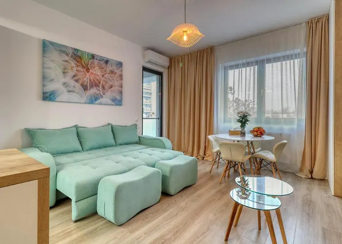 Inspiration Station - My Joyful, Cosy&inviting - Smart Thermostat - Private Parking - Ior Park - Long Term Price Cuts דירה